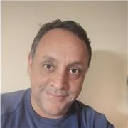 Profesor nativo con experiencia en la enseñanza de Español como lengua extranjera.
