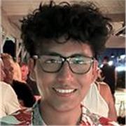 I'm an enthusiastic university alumni who is willing to help younger learners by sharing my language knowledge.