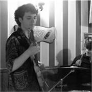 Docente di Chitarra multistilistica rock, jazz, pop per chi comincia da zero e per chi ha già dimestichezza