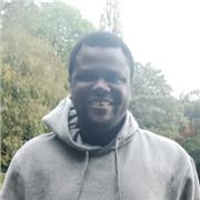 I give private lessons tailored to your level and learning needs.