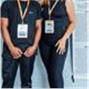 Aula de informática focada nas atualidades(como IA, redes sociais e trabalho)