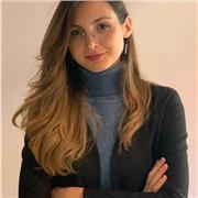 Insegnante di inglese offre lezioni per adulti e studenti, online o a Bergamo, con un metodo dinamico e personalizzato.