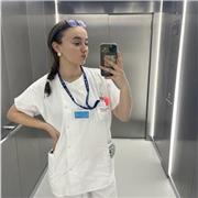 Étudiante infirmière, je suis actuellement bénévole dans une association pour l’aide aux devoirs