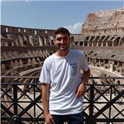 Profesor de asignaturas de ciencias y próximamente de italiano, con 2 años de experiencia y acostumbrado al trato con adolescentes