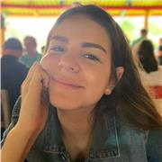 Estudiante de música, imparte clases de música a niños entre 4 y 12 años