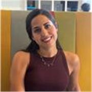 Profesora de inglés en colegio público, con experiencia en academia y apoyo escolar en matemáticas, lengua y francés. Z/Nervión-CJ