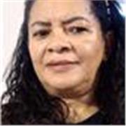 Sou professora de língua portuguesa e Redação, tenho experiência com turmas do ensino fundamental e médio