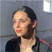 Profesora de flamenco, danza española y danza clásica
