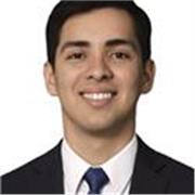 Me defino como una persona comprometida con la enseñanza, paciente y cercana, con vocación por acompañar a cada estudiante.