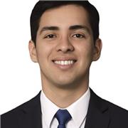 Me defino como una persona comprometida con la enseñanza, paciente y cercana, con vocación por acompañar a cada estudiante.