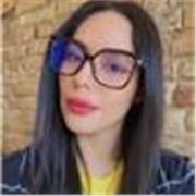 Soy profesora de inglés y alemán, imparto clases online y me adapto a los horarios de disponibilidad de mis estudiantes.