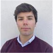 Estudiante de ingenieria de caminos, ambicioso con las ciencias y encantado de dar clases a quien necesite un refuerzo.