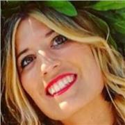 Offro lezioni di Italiano, Inglese, Spagnolo a ragazzi/adulti. Sono laureata in lingue presso Università Ca foscari di Venezia.