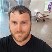 An online English teacher with 15 years of experience