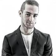 Excompetidor federado de Judo y Taekwondo, con experiencia y Entrenamiento de defensa personal para niños y niñas de 6 a 12 años.