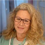 I’m Nenette, a patient and supportive tutor with 25+ years of experience working in organised office roles. I explain things clear