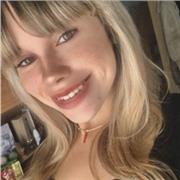 Étudiante 👩🏼🎓 en master 1 de recherche en histoire moderne à l’université de Brest !