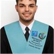 Graduado en Historia y Patrimonio por la Universidad Jaume I