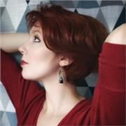 Chanteuse lyrique diplômée de conservatoire donne cours de chant, tous niveaux et répertoires