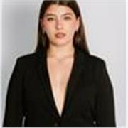 Profesora joven de Biologia, para niños que empiezan.