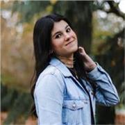 Profesora de Inglés y Matemática apta para todas las edades entre primaria y ESO