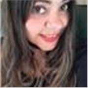 Profesora de Inglés imparte clases para nivel primario y secundario