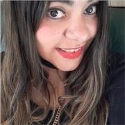 Profesora de Inglés imparte clases para nivel primario y secundario