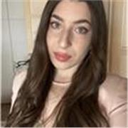 Studentessa laureanda magistrale offre aiuto compiti e supporto allo studio per studenti di scuole elementari, medie e superiori