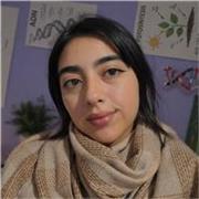 Profesora con experiencia en la enseñanza de estudiantes de educación básica y media