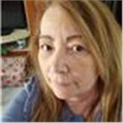 Ho abitato e lavorato per due anni a Madrid e sono in possesso di carta d'identità spagnola (da rinnovare) oltre che quella italia