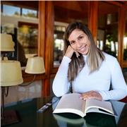Professora particular de Gramática e Redação formada na Unicamp com experiência para faixa etária de 12 a 17 anos