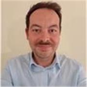 Madrelingua inglese con oltre 10 anni di esperienza in tutte le forme di preparazione a tutti i livelli. 