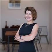 Professeur à Domicile, je peux enseigner à distance tous niveaux de français, avec une expertise dans différents domaines .