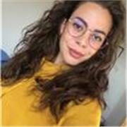 Studentessa di lingue offre lezioni di inglese, tedesco e italiano