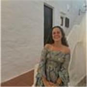 Professora d'anglès amb més de quatre anys d'experiència.