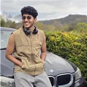 Biology tutor that provides lessons to all kind of age categories