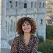 Interprete e traduttrice e sì, insegno anche a scuola! Se vuoi migliorare in inglese e in francese, contattami!
