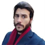Studente universitario di beni culturali impartisce lezioni di storia, storia dell'arte e materie affini