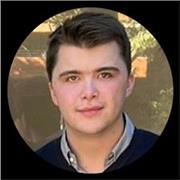 Estudiante tercer curso de Administración y Dirección de empresas en la UPF de Barcelona