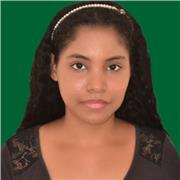 Profesora de Filosofía imparte clases particulares, ya sea para ayudar con trabajos escolares o explicar un tema difícil de entender