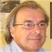 Professeur natif Italien avec 15 ans d'expérience offre des cours particuliers de dessin et peinture pour enfants et adultes.