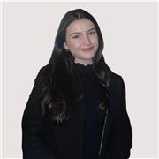 Liza, 21 ans – Étudiante & Professeure de soutien scolaire
