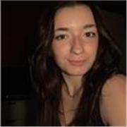 Ex studentessa diplomata da liceo linguistico impartisce lezioni online a studenti del liceo e di istituti professionali e tecnici