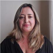 Profesora de Inglés para estudiantes de diferentes edades