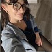 Ragazza di madrelingua italiana ti aiuta ad imparare l'italiano, con pazienza e divertimento!