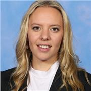 Qualified Visual Arts teacher (DPhil Oxford University) supporting GCSE, A-Level and IB students' portfolios and exams in Oxford.