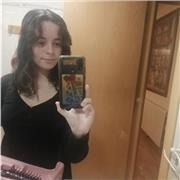 Profesora de repaso para lenguas, filosofía o literatura. Con experiencia de 2 años haciendo repaso desde primaria a bachillerato.
