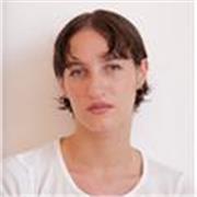 offro lezioni individuali in presenza e online, su Venezia di arte contemponea, fotografia, anche tramite l'uso del corpo