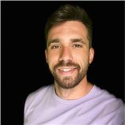 Profesor de modelado para principiantes y recién graduados.