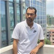 Building Confidence Through English Communication